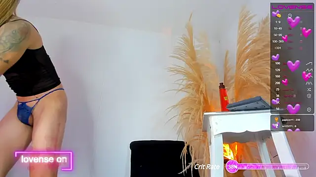 Snapshot of CRISTY_LEWIS_XX chatting on 01/03/25, 10:51 CRISTY LEWIS XX online show from 01/03/25, 10:51