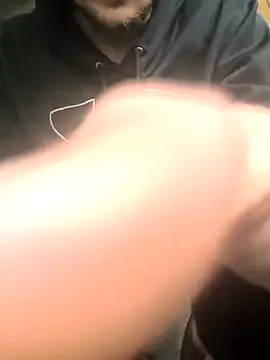 Snapshot of Midwestalpha chatting on 02/06/25, 09:11 Midwestalpha online show from 02/06/25, 09:11