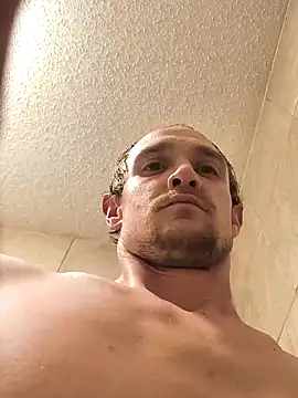 Snapshot of Midwestalpha chatting on 01/13/25, 12:09 Midwestalpha online show from 01/13/25, 12:09