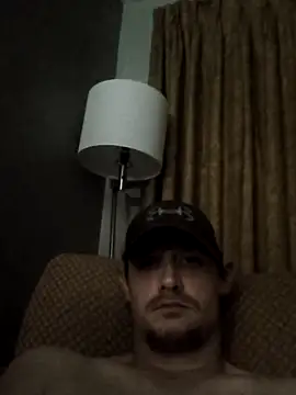 Snapshot of Midwestalpha chatting on 10/31/25, 10:34 Midwestalpha online show from 10/31/25, 10:34