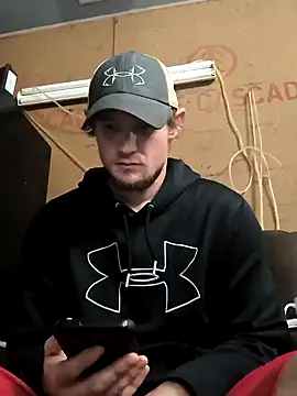 Snapshot of Midwestalpha chatting on 02/25/25, 07:52 Midwestalpha online show from 02/25/25, 07:52