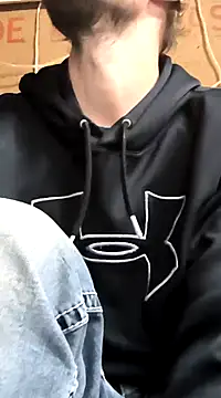 Snapshot of Midwestalpha chatting on 02/06/25, 06:46 Midwestalpha online show from 02/06/25, 06:46