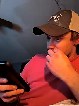 Snapshot of Midwestalpha chatting on 01/30/25, 05:06 Midwestalpha online show from 01/30/25, 05:06