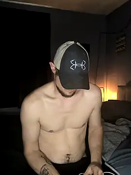 Snapshot of Midwestalpha chatting on 02/28/25, 06:31 Midwestalpha online show from 02/28/25, 06:31