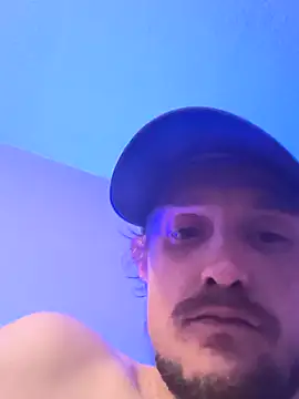 Snapshot of Midwestalpha chatting on 02/10/25, 04:52 Midwestalpha online show from 02/10/25, 04:52