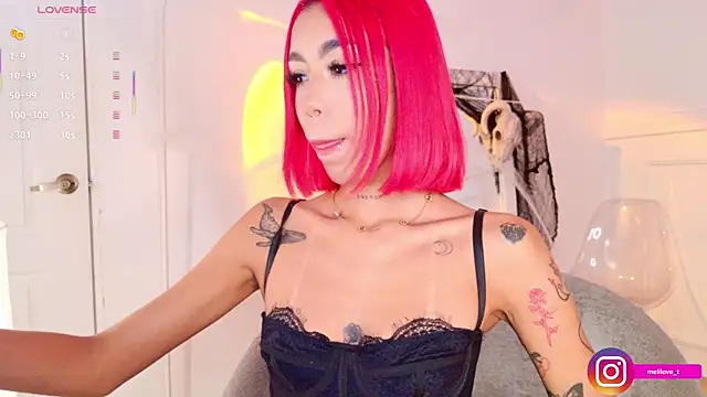 Mely-taylor online show from 10/28/25, 09:03