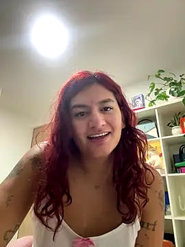 ari artis online show from 11/08/25, 09:13