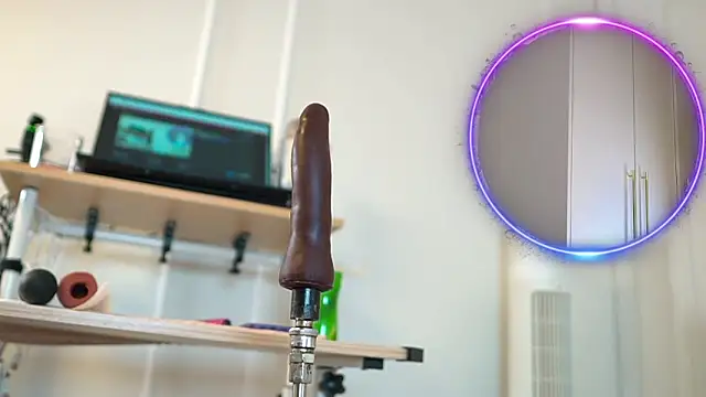 Snapshot of Miss69Ri99 chatting on 02/07/26, 05:21 Miss69Ri99 online show from 02/07/26, 05:21