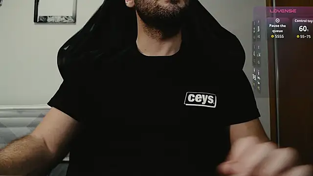 cutehairymacho online show from 12/18/25, 02:21