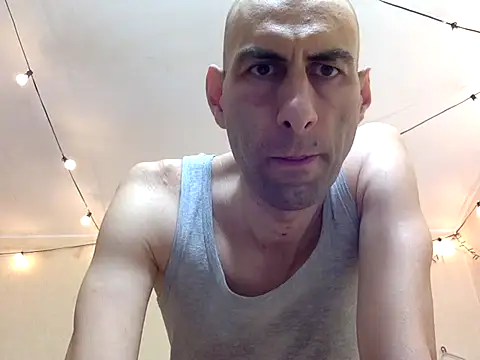 Snapshot of HandsomeAlfie chatting on 09/24/25, 02:29 HandsomeAlfie online show from 09/24/25, 02:29