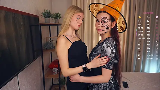 EllenReeves online show from 10/31/25, 06:32