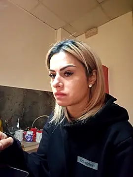 TiffanyMaze online show from 03/10/26, 07:12