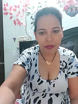 Poojabhabi101 online show from 11/04/25, 06:39