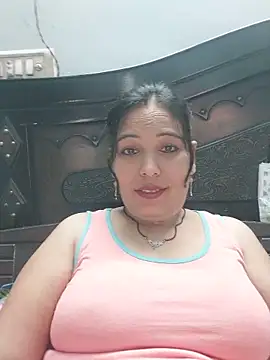 Poojabhabi101 online show from 05/14/26, 06:32