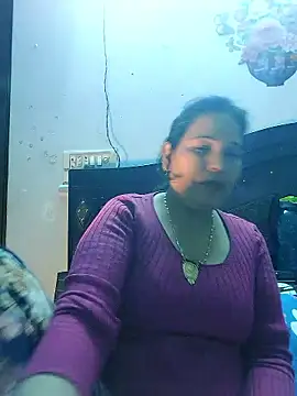 Poojabhabi101 online show from 01/18/26, 04:54