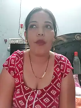 Snapshot of Poojabhabi101 chatting on 09/21/25, 06:29 Poojabhabi101 online show from 09/21/25, 06:29