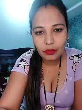 Snapshot of Poojabhabi101 chatting on 01/30/25, 05:41 Poojabhabi101 online show from 01/30/25, 05:41