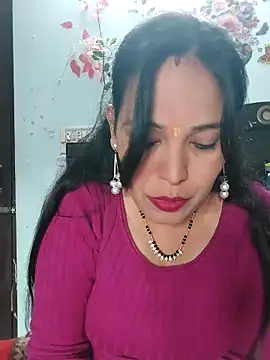 Poojabhabi101 online show from 12/17/25, 06:18