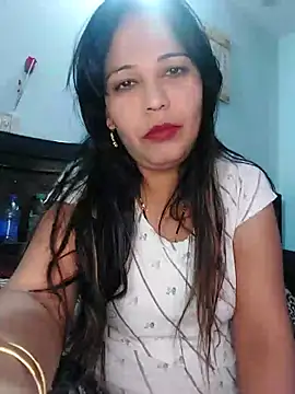 Snapshot of Poojabhabi101 chatting on 02/17/25, 09:13 Poojabhabi101 online show from 02/17/25, 09:13