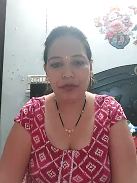 Poojabhabi101 online show from 02/19/26, 05:48