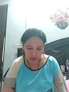 Poojabhabi101 online show from 03/18/26, 06:16