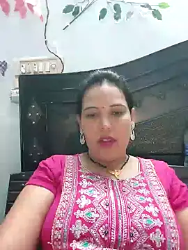 Poojabhabi101 online show from 10/28/25, 06:56