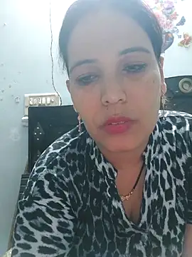 Poojabhabi101 online show from 03/29/26, 04:41