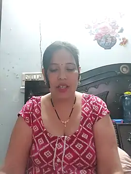 Poojabhabi101 online show from 02/16/26, 06:45