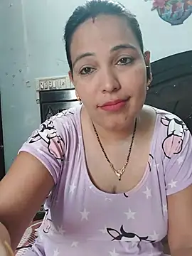 Snapshot of Poojabhabi101 chatting on 06/28/26, 06:20 Poojabhabi101 online show from 06/28/26, 06:20