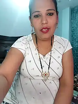 Snapshot of Poojabhabi101 chatting on 01/28/25, 10:56 Poojabhabi101 online show from 01/28/25, 10:56