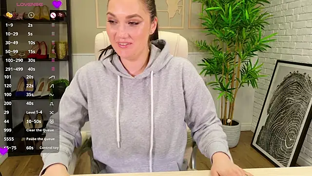 SelineSole online show from 04/09/26, 03:40