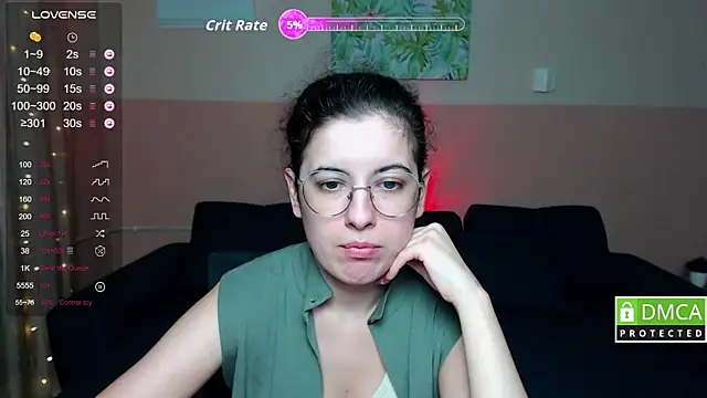 Snapshot of Aminabeatris chatting on 12/01/25, 12:28 Aminabeatris online show from 12/01/25, 12:28