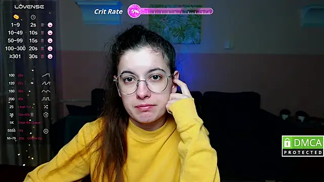 Snapshot of Aminabeatris chatting on 11/07/25, 12:31 Aminabeatris online show from 11/07/25, 12:31