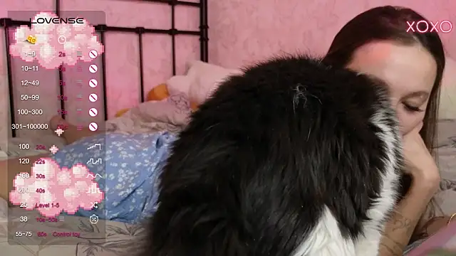 lil luna x online show from 02/15/25, 04:01