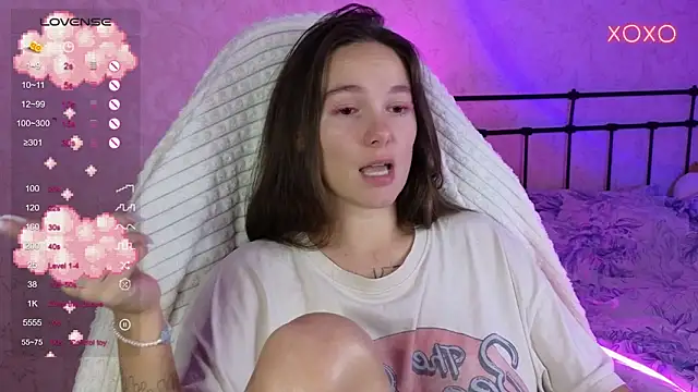 lil luna x online show from 10/07/25, 08:54