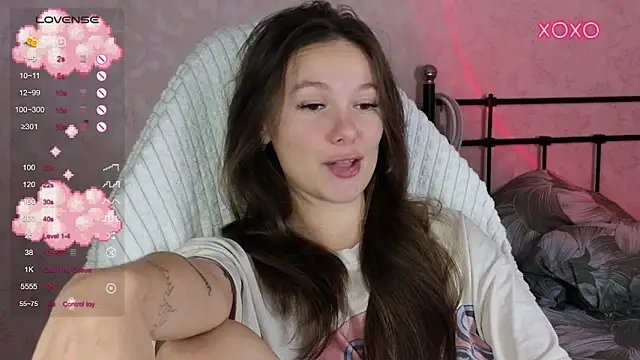 lil luna x online show from 09/20/25, 08:47