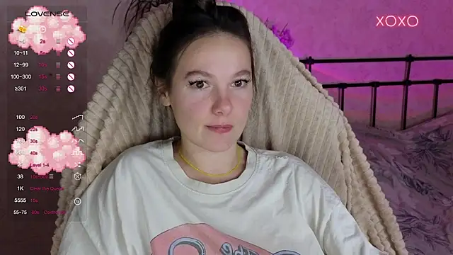 lil luna x online show from 12/13/25, 08:04