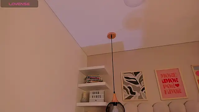 cute  cherry  online show from 11/17/25, 07:29