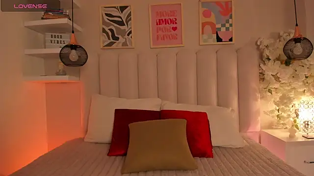 cute  cherry  online show from 02/25/26, 09:36