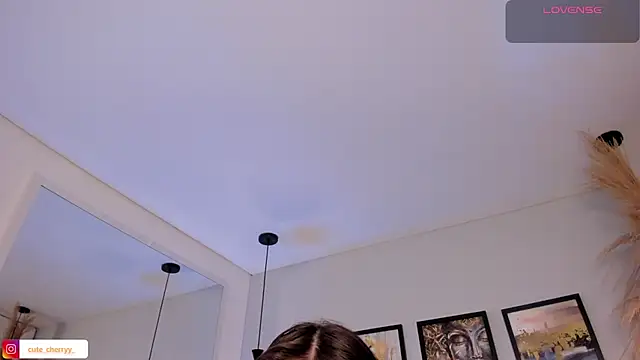 cute  cherry  online show from 04/09/26, 08:26