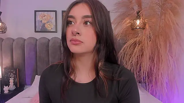 cute  cherry  online show from 05/02/26, 07:30