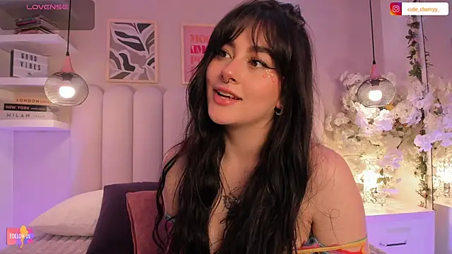 cute  cherry  online show from 10/30/25, 08:28