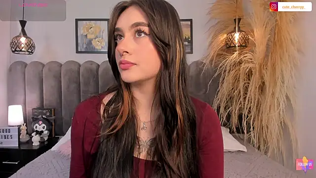 cute  cherry  online show from 03/30/26, 08:21