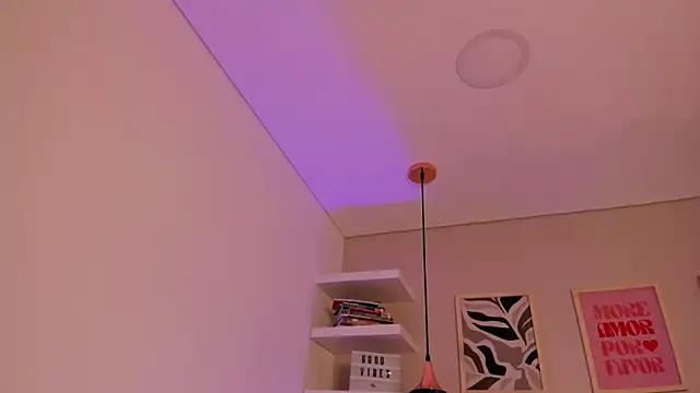 cute  cherry  online show from 12/18/25, 08:12