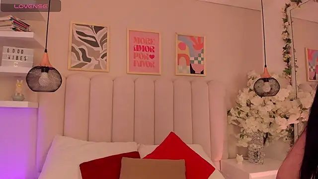 cute  cherry  online show from 02/10/26, 08:19