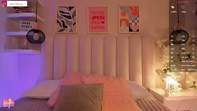 cute  cherry  online show from 12/05/25, 08:39