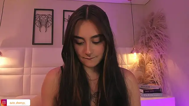 cute  cherry  online show from 05/02/26, 04:18