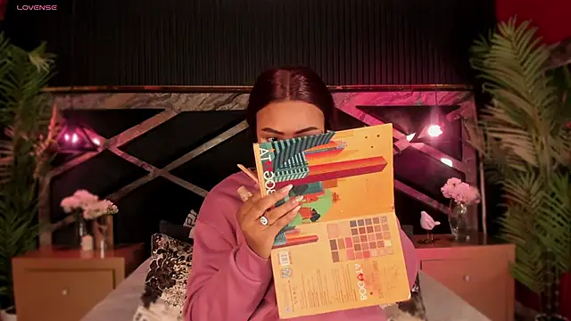 Aluna sweet online show from 09/18/25, 09:07