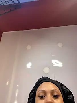 Aluna sweet online show from 10/16/25, 07:00