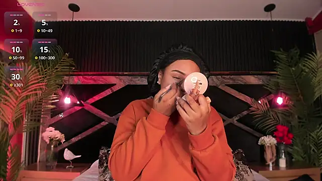 Aluna sweet online show from 11/28/25, 09:48